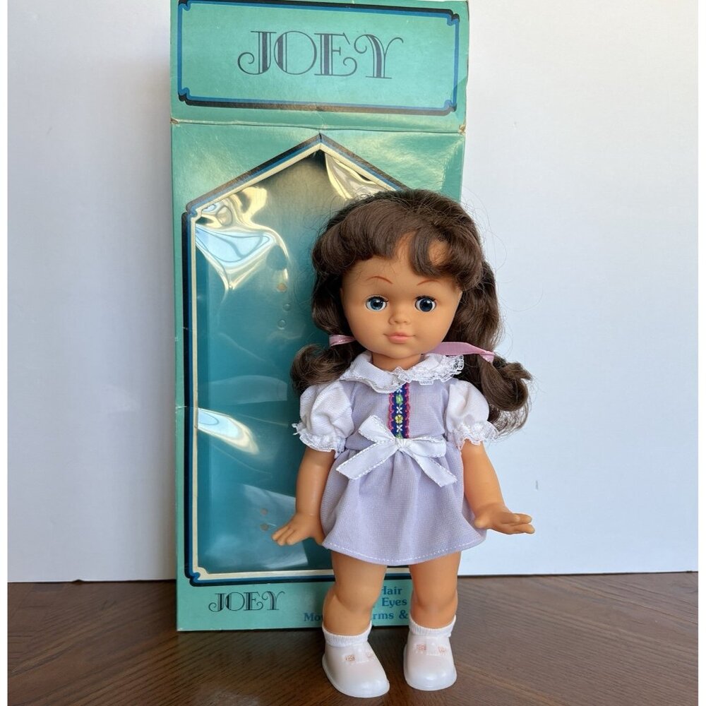Vintage Esskay Joey Brunett Blue Sleep Eyes Rooted Hair Doll 10"